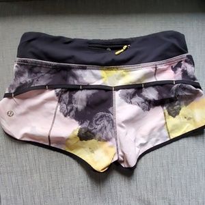 Lululemon Speed Up running shorts